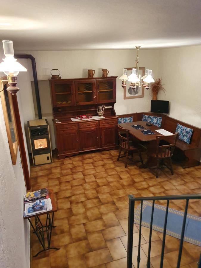B&B Il Pettirosso Malonno Luaran gambar